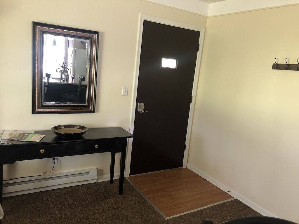 Ganze Wohnung, Oakview@Armada - Village Convience, Country View in Macomb County