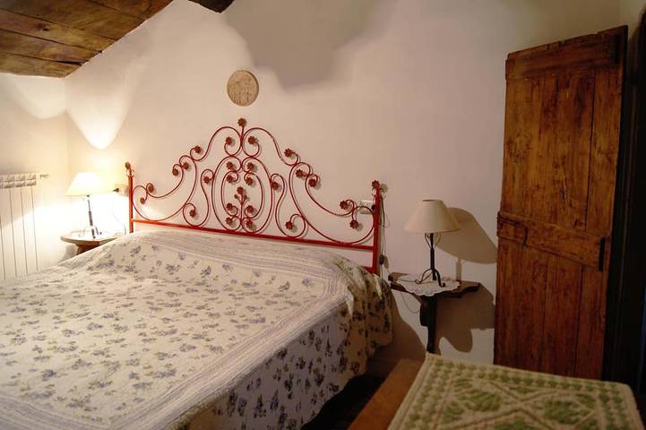 Location de vacances pour 14 personnes, avec jardin, animaux acceptés à Camporgiano - 4