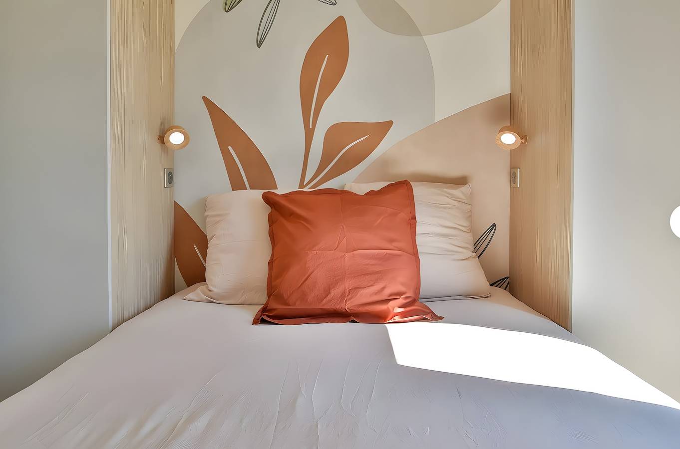 Cottage 'Les Jardins De L'écume' met Privéterras en Privétuin in Saint-Laurent-sur-Mer, Bayeux en omgeving