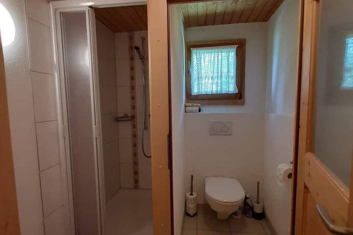 Uriges Chalet, ideal für Familien und Gruppen bis 6 Personen in Elm GL, Glarus Süd