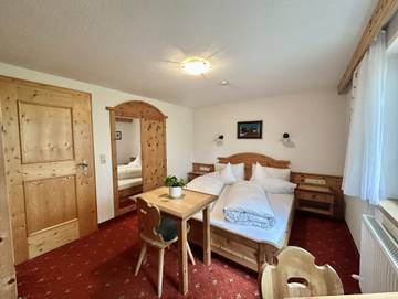 Ferienwohnung für 2 Personen in Lechtaler Alpen, Sankt Anton am Arlberg, Bild 4
