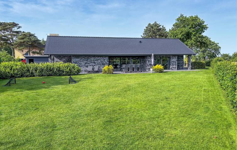Ferienhaus für 9 Personen, mit Terrasse und Whirlpool in Grenå Strand - 2