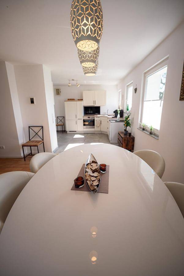 Ganze Wohnung, Wohlfühloase - Moderne Ferienwohnung mit großem eingezäuntem Garten in Alleinlage an Feld & Wald, Natur pur trifft auf Komfort, Wellness und gute Erholung in Alpen (Nordrhein-Westfalen), Niederrhein