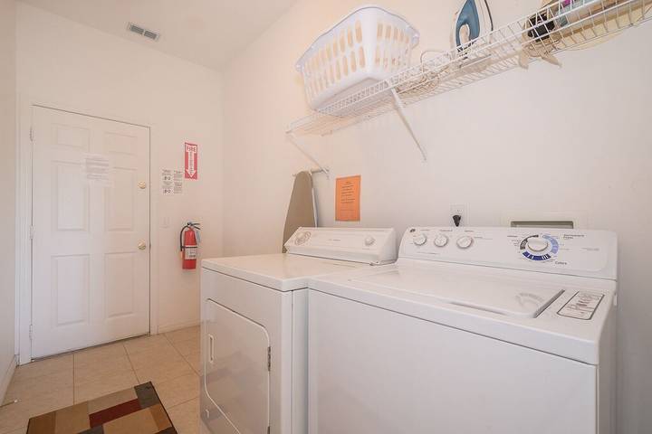 Vacation rental for 10 people, with hot tub in Poinciana