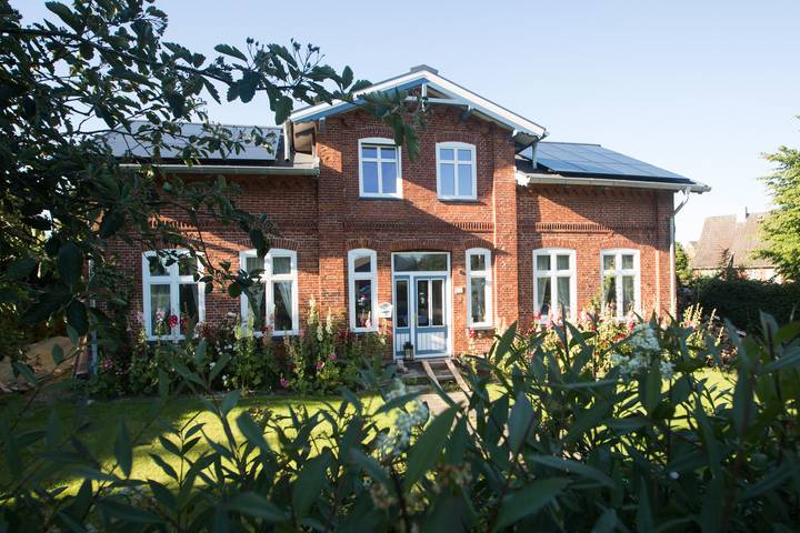 Ferienwohnung für 2 Personen, mit Terrasse und Garten in Waabs