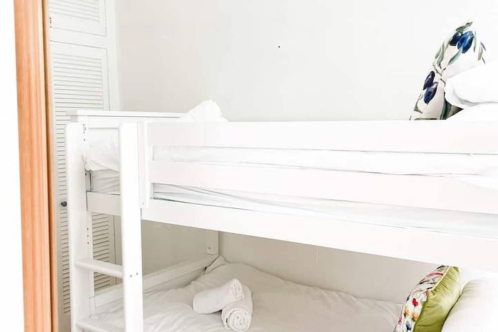Apartamento entero, Mermaid - Lovely seaside apartment 2 minutes from the beach, with parking in St Ives, Cornualles
