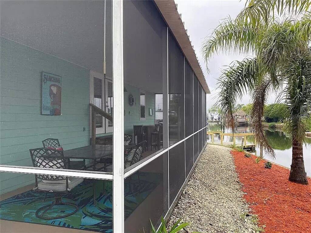 Fully remodeled, adorable coastal canal house on a spacious corner lot. in Hudson, Pasco County