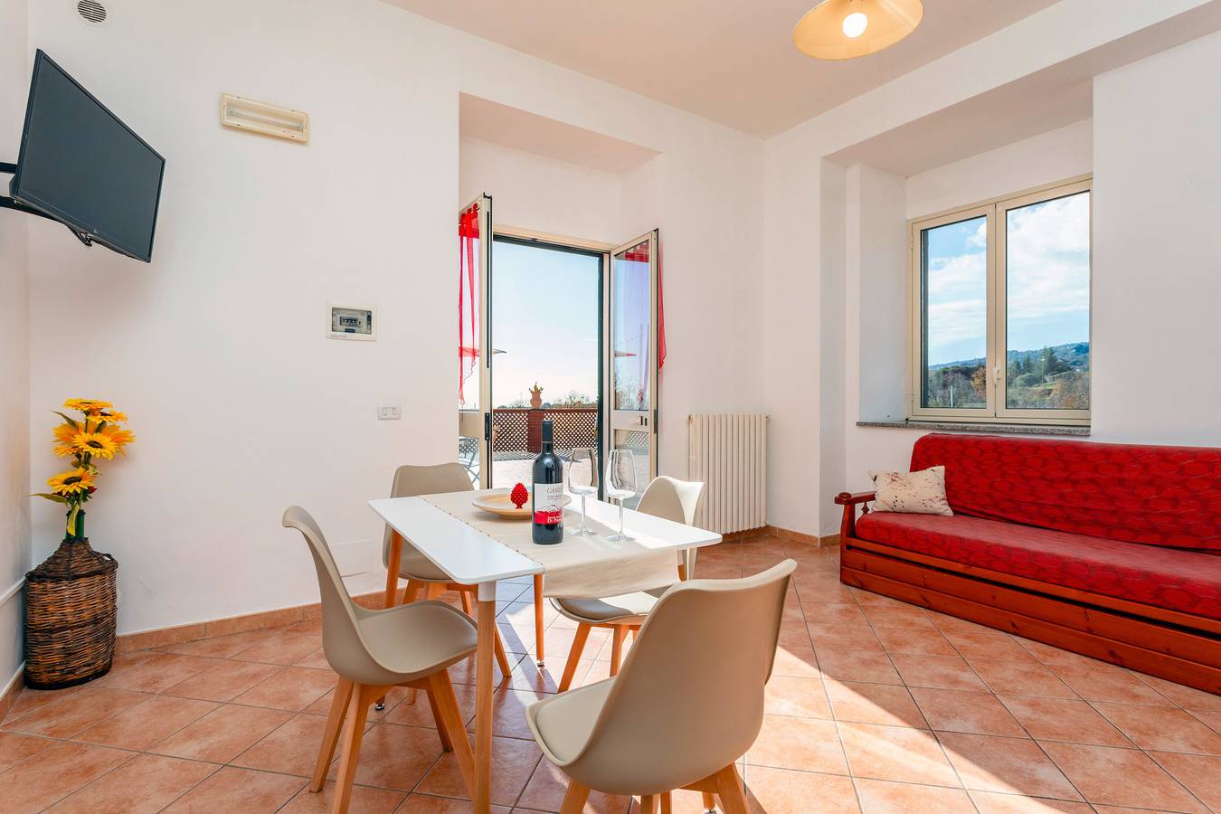 Appartamento intero, Appartamento 'Camia Etna House - Standard' con vista mare, Wi-Fi e aria condizionata in Piedimonte Etneo, Etna