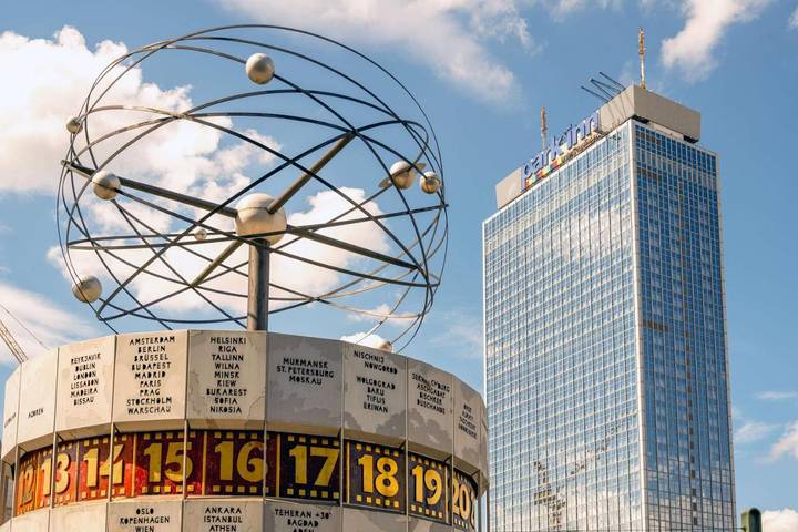 Hotel für 2 Personen, mit Terrasse und Sauna in Berliner Fernsehturm