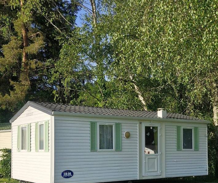 Location de vacances pour 4 personnes, avec piscine ainsi que jardin et vue, animaux acceptés à Lagraulière - 2