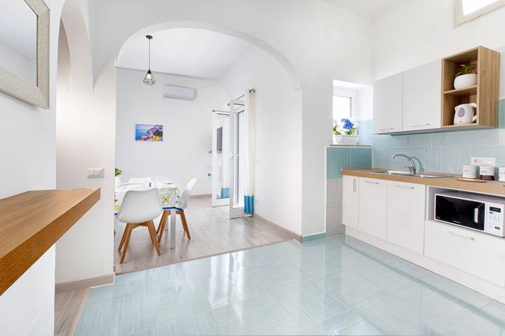 Location de vacances pour 4 personnes, avec balcon à Positano - 4