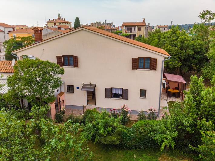 Ferienwohnung für 4 Personen, mit Terrasse in Fazana - 2