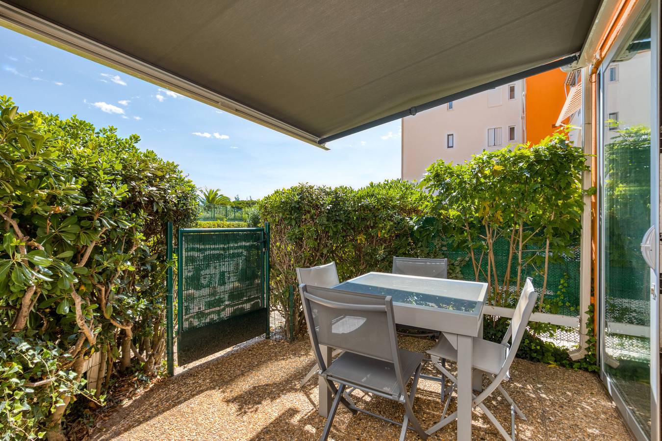Appartement entier, Appartement 'Cap d'Agde' avec piscine partagée, Wi-Fi et climatisation in Cap d'Agde, Agde