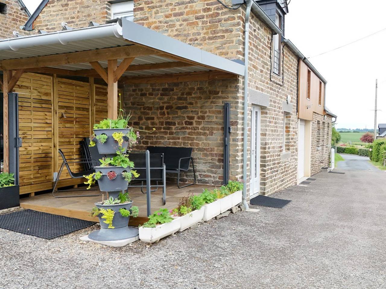 Gîte lumineux rénové avec animaux acceptés, parking et Wifi en Suisse Normande in Saint-Pierre-du-Regard, Région d'Argentan