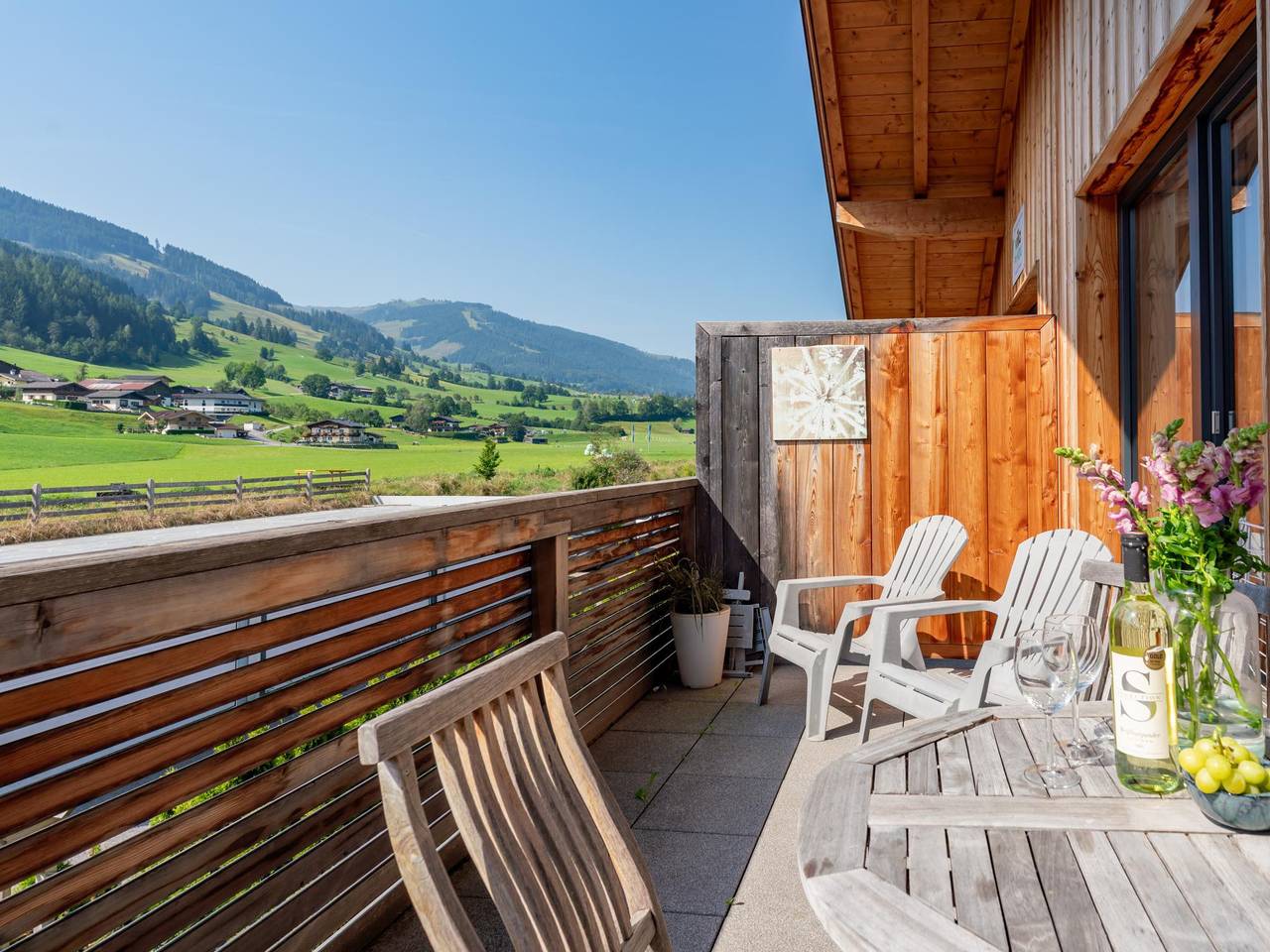 Ganze Wohnung, Moderne Wohnung mit Balkon und schöner Aussicht
 in Leogang, Saalbach-Hinterglemm