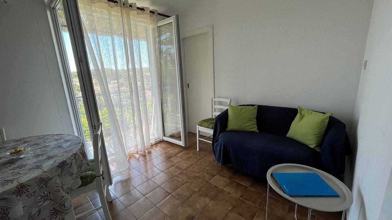 Ganze Ferienwohnung, Ferienwohnung für 5 Personen (49 m²) in Maslinica in Maslinica, Solta