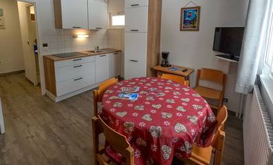 Appartement De Vacances pour 5 Personnes dans Lélex, Jura Francais, Photo 2