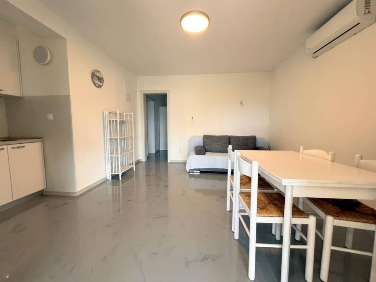 Ganze Wohnung, One bedroom apartment with sea view (1) in Dubrovnik-Neretva
