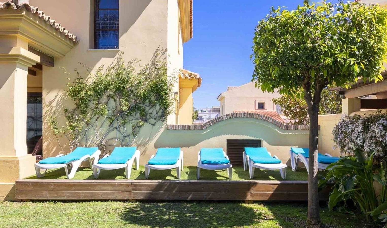 Chalet para 8 personas con terraza in Marbella West, Marbella