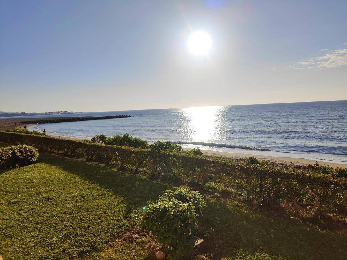 Apartamento entero, Natsun Beach-Primera línea de playa Naturista in Playas de Vera, Vera
