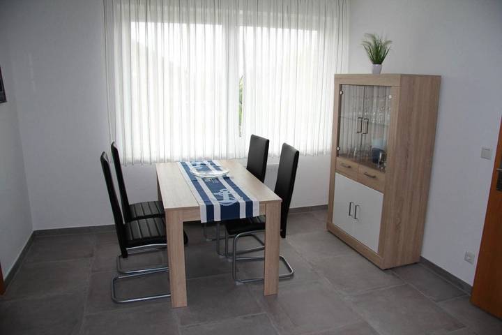 Ferienwohnung für 2 Personen, mit Terrasse und Garten in Wesel - 3