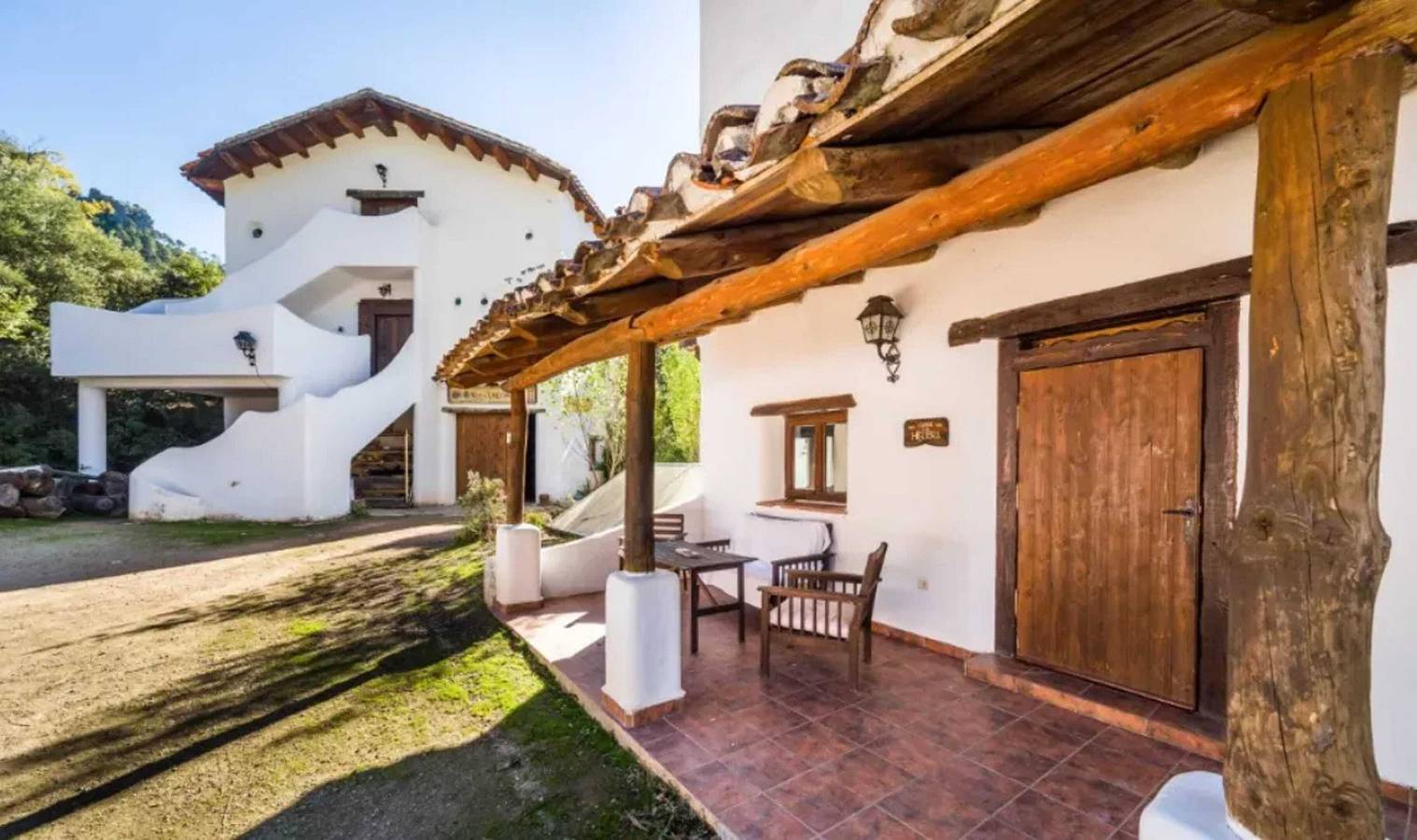 Ganze Wohnung, Geräumige Wohnung in Yeste mit Gemeinschaftspool in Yeste, Calares del Mundo y de la Sima