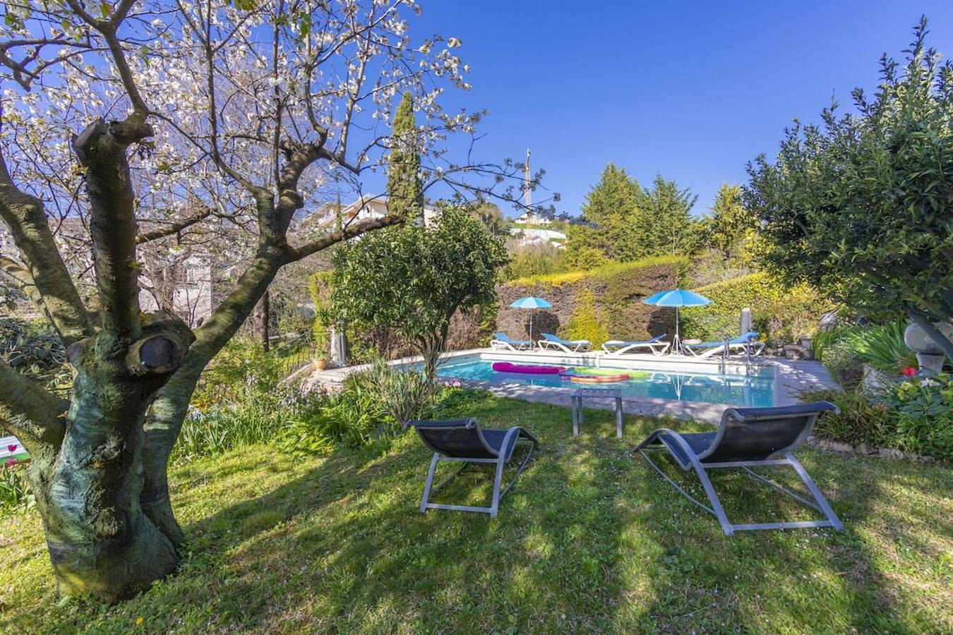 Villa Oasis d'Amon 4 étoiles, Vence, France - Meublé de Tourisme in Vence, Région de Cannes