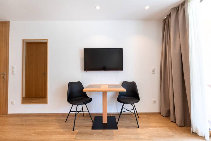 Ferienwohnung für 2 Personen, mit Balkon und Terrasse sowie Garten in St. Christina in Gröden - 4