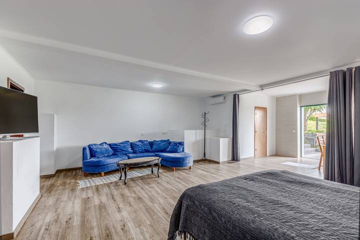 Gîte pour 4 personnes, avec jardin et balcon dans Faial - 3