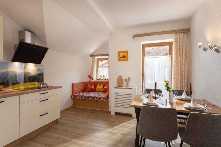 Ferienwohnung für 6 Personen, mit Garten und Ausblick in Zell am Ziller - 3