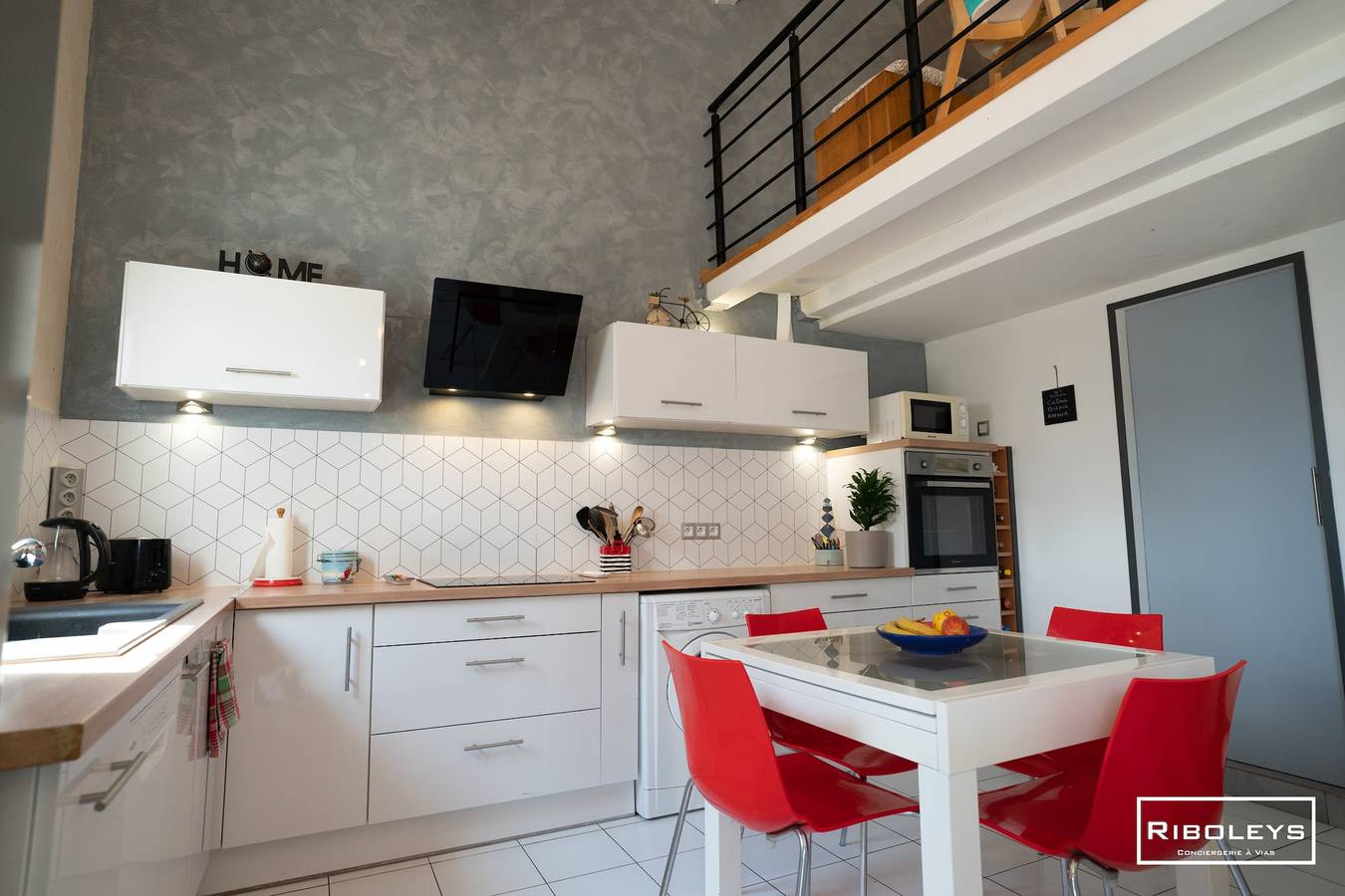 Charmante maison climatisée à 500m de la plage in Vias Plage, Vias