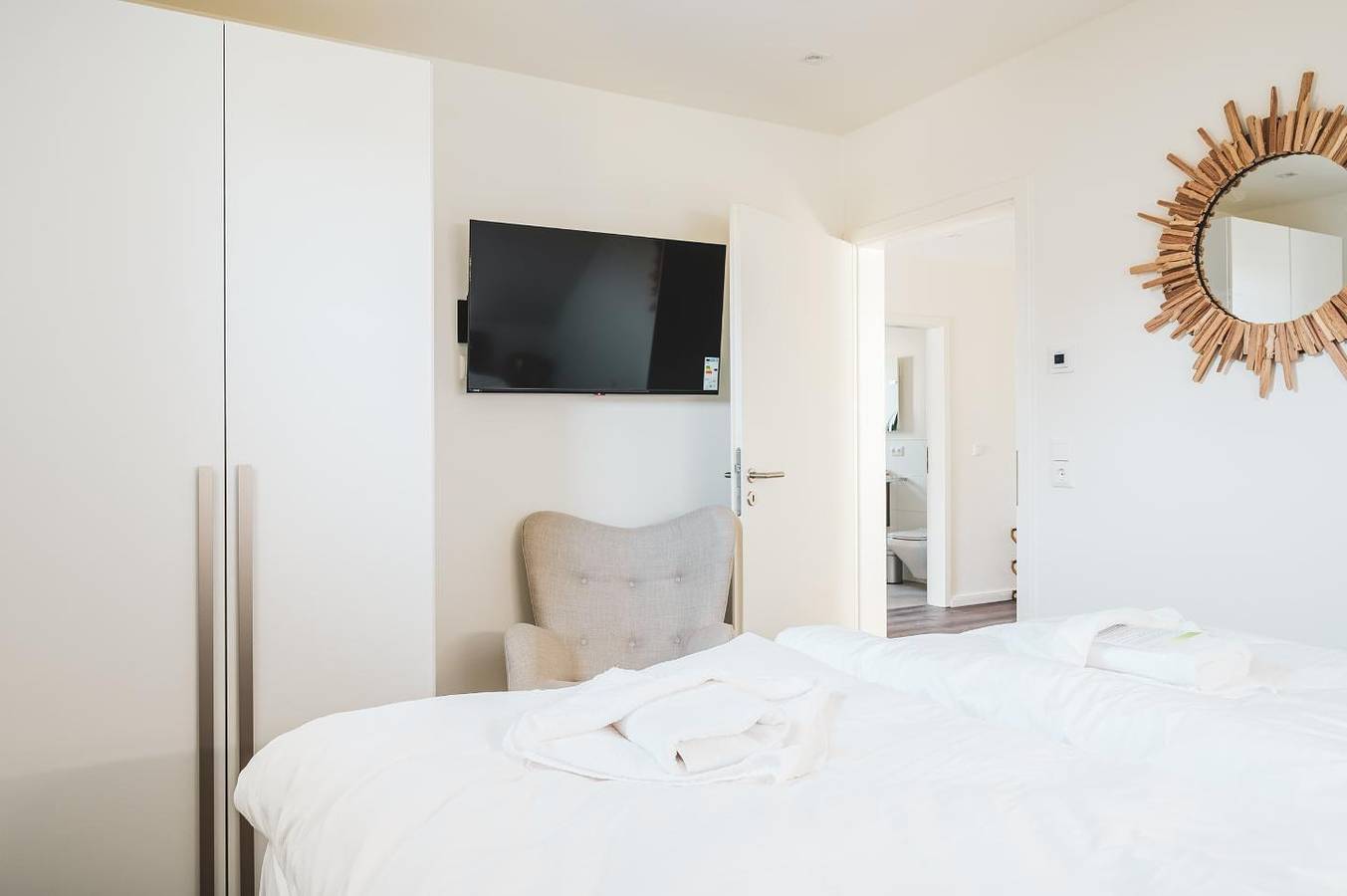 Ganze Wohnung, Moderne Unterkunft in direkter Strandnähe. in Ostseebad Zingst, Zingst