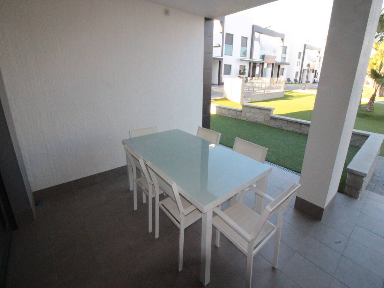Hel leilighet, Leilighet med hageutsikt i Villamartín in La Zenia, Orihuela