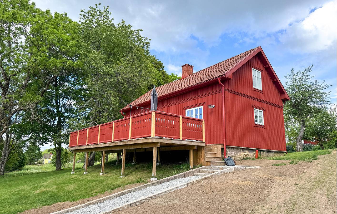 Hus för 4 Personer, med trädgård och terass