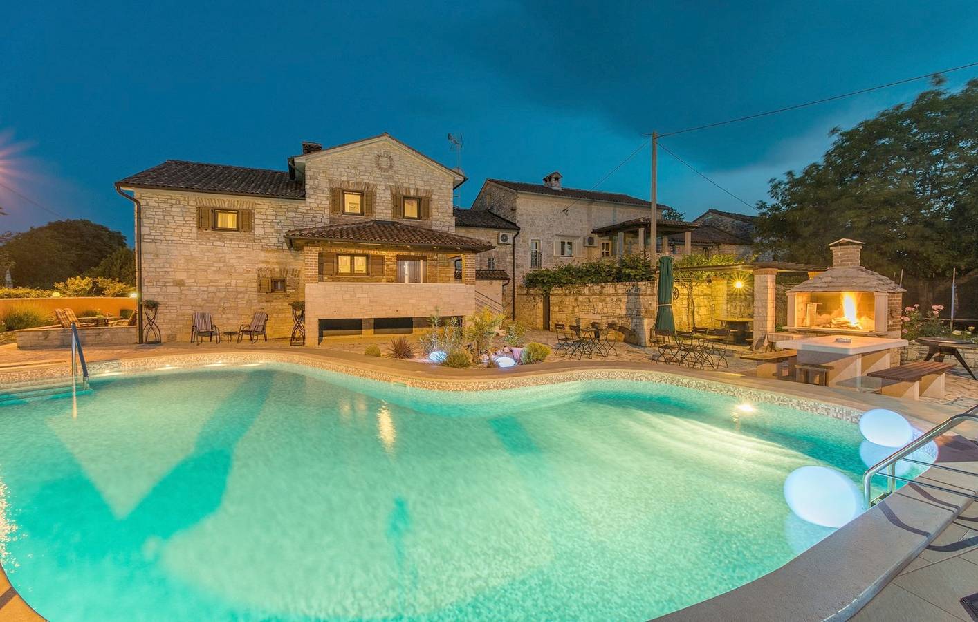 Hel lejlighed, Ferielejlighed for 4 personer med pool in Medaki, Istrien