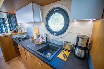 Hausboot für 7 Personen in Fürstenberg/Havel, Oberhavel, Bild 3