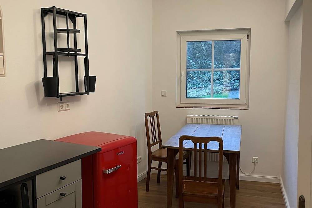 Geheel appartement, Tiny House mit Wohnfass in Diez, Lahn-Taunus