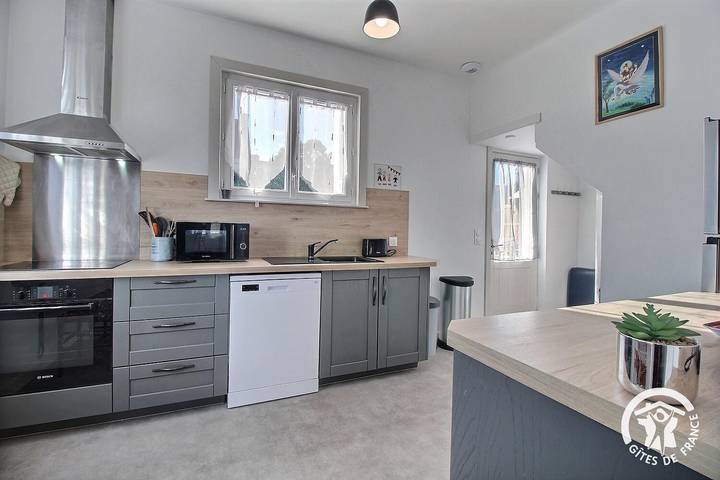 Gîte pour 7 personnes, avec jardin et terrasse, animaux acceptés à Erquy - 3