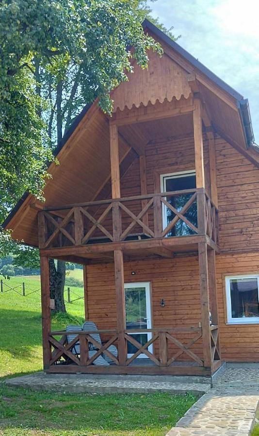 Chalet für 10 Personen, mit Balkon und Terrasse sowie Garten und Sauna in der Ukraine