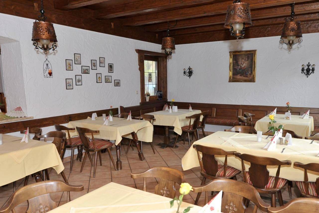 Landgasthof Drei Rosen in Bernried, Starnberger See