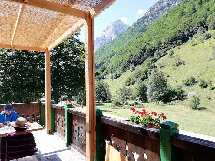 Gîte pour 25 personnes, avec terrasse et jardin à Chantelouve - 3