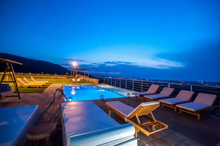 Villa für 10 Personen, mit Garten in Griechenland - 4