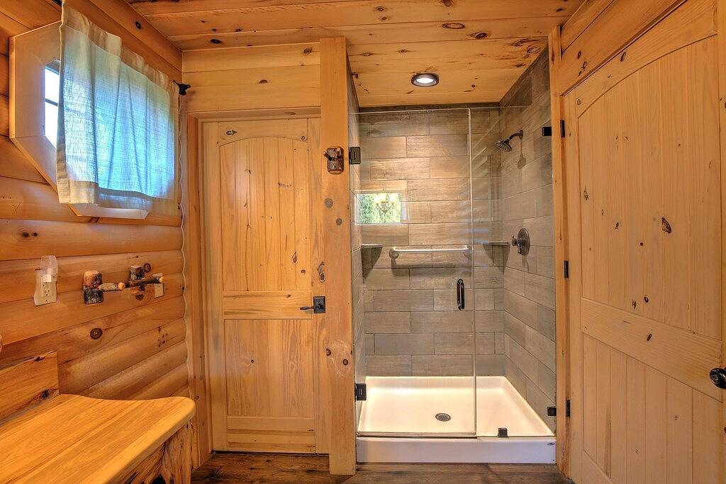 Riesige Luxuskabine - Küche, Whirlpool, Billardtisch, Arcade-Spiele - für bis zu 10 Personen in Berlin (OH), Holmes County