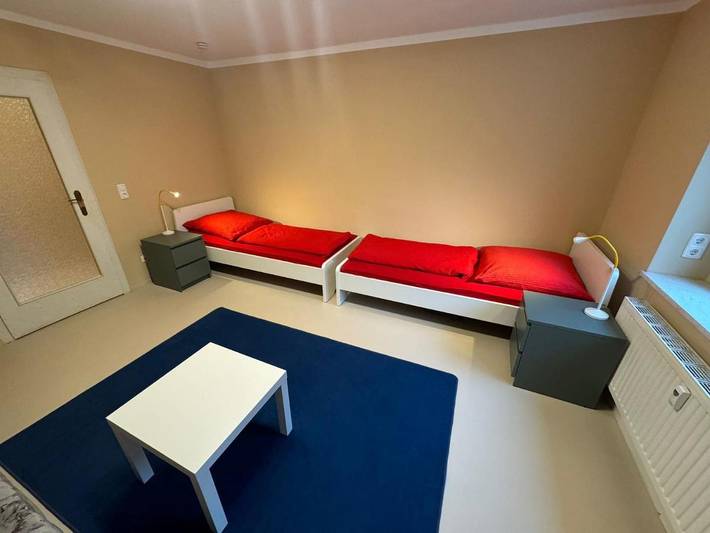 Ferienwohnung für 7 Personen, mit Balkon und Terrasse in Taucha