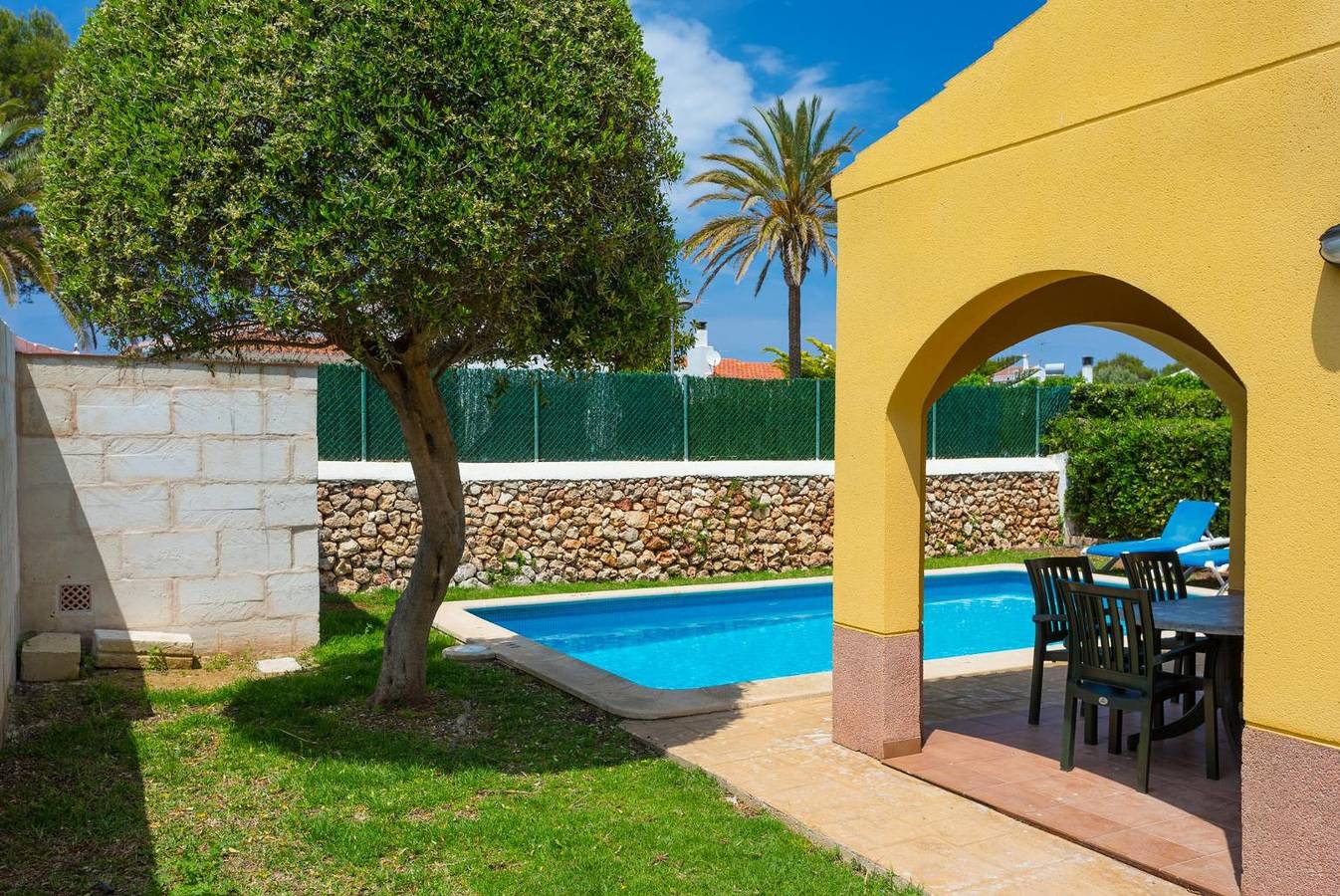 Chalet para 6 personas con jardín in Cala Blanes, Ciudadela