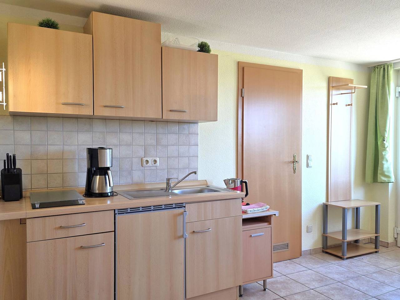 Ganze Ferienwohnung, Ferienwohnung Wiesenblick Feriencamp zum Hafen in Karlshagen, Usedomer Norden