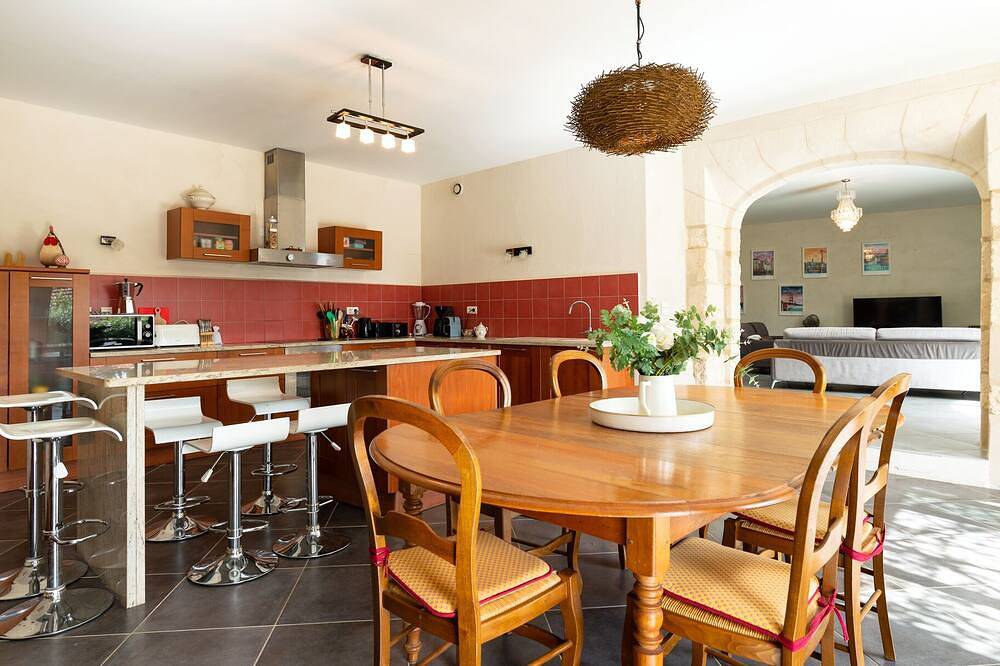 Mas aus dem 18. Jahrhundert, komplett renoviert in Maussane-les-alpilles in Maussane-les-Alpilles, Arles und Umgebung