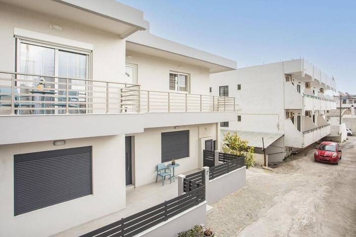 Ferienwohnung für 6 Personen, mit Terrasse und Ausblick in Afantou - 3