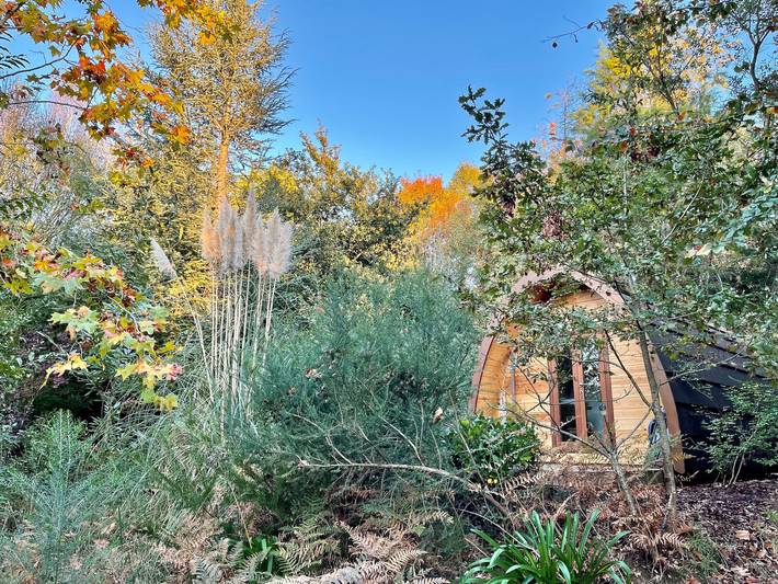 Chalet 'Cadana Pod' with Mountain View, Private Terrace and Shared Garden in Fornelos e Queijada, Viana do Castelo District