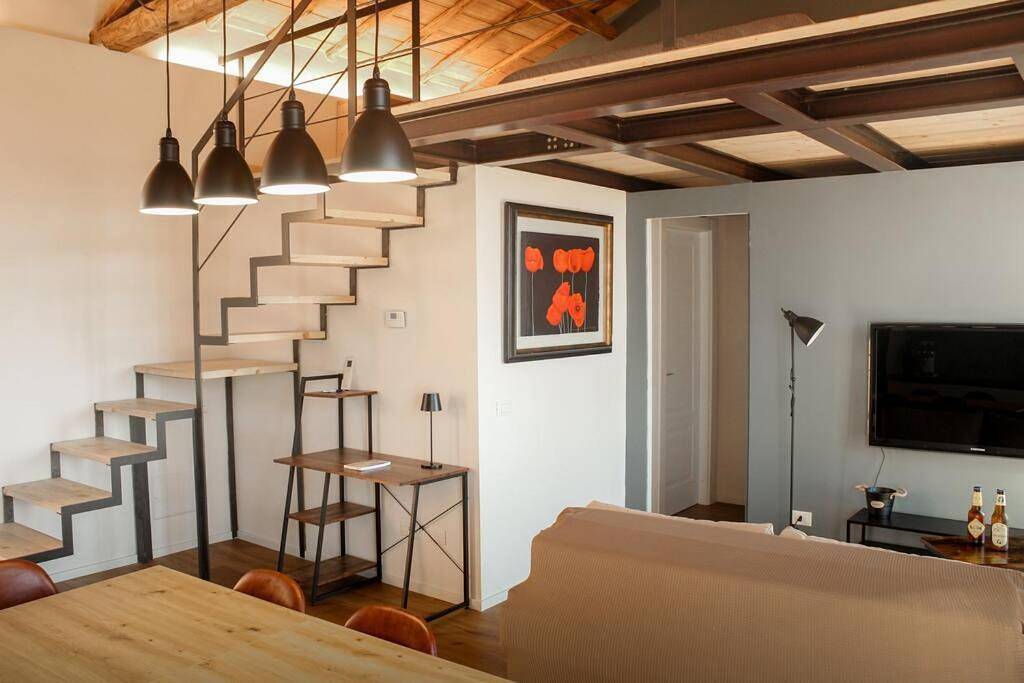 Appartamento intero, One-Bedroom Apartment in Grottaferrata, Castelli Romani